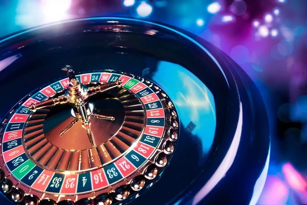 Live blackjack table on betogel online desktop with dealer video feed